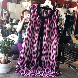 ❣️✨❣️Sheer Cheetah Print High-Low Top